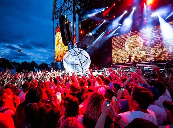 osheaga festival scene at night 