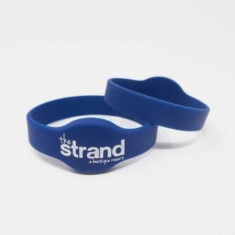 custom RFID rubber wristbands for hotels and water parks 