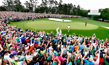 Crowd at the Masters golf tournament - exploring RFID technology benefits