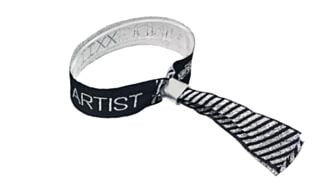 Metal ring Wristband