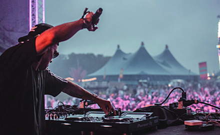 ID&C Set for Live UK Summit 2011